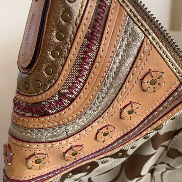 Coach signature canvas and leather studded hobo - Picture 2 of 6